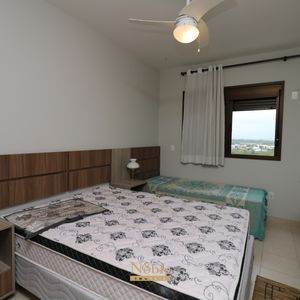 Apartamento com 157m², 3 dormitórios, 1 suíte, 2 vagas no Torre do Sol em Torres para Comprar