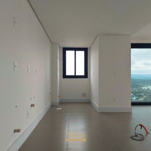 Apartamento com 88m², 2 dormitórios, 2 suítes, 2 vagas no Urban em Torres para Comprar