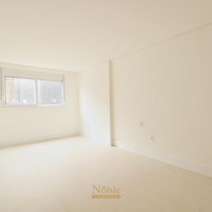 Apartamento com 130m², 3 dormitórios, 1 suíte, 2 vagas no Monterrey em Torres para Comprar