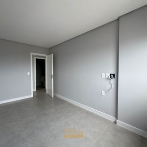 Apartamento com 102m², 3 dormitórios, 1 suíte, 2 vagas no Maui Residencial em Torres para Comprar