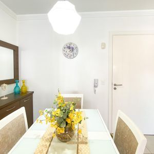 Apartamento com 78m², 2 dormitórios, 1 suíte, 1 vaga no Rosenda em Torres para Comprar