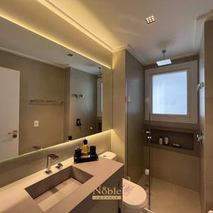 Apartamento com 144m², 3 dormitórios, 3 suítes, 2 vagas no Montalcino em Torres para Comprar