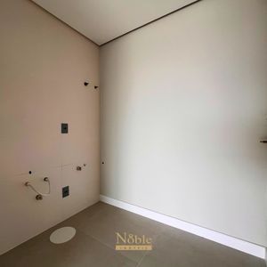 Apartamento com 91m², 2 dormitórios, 2 suítes, 2 vagas no Toronto em Torres para Comprar