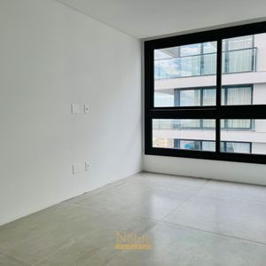 Apartamento com 142m², 3 dormitórios, 3 suítes, 2 vagas no Voga em Torres para Comprar