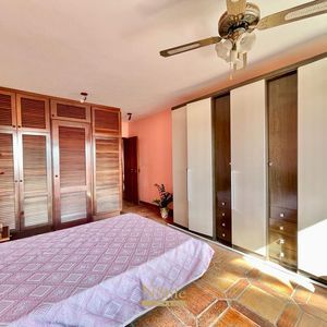 Apartamento com 185m², 4 dormitórios, 1 suíte, 2 vagas no Villa Tuchauah em Torres para Comprar