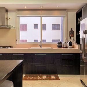 Apartamento com 232m², 4 dormitórios, 4 suítes, 2 vagas no Estevanell em Torres para Comprar