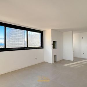 Apartamento com 78m², 2 dormitórios, 1 suíte, 2 vagas no Vista Mare em Torres para Comprar