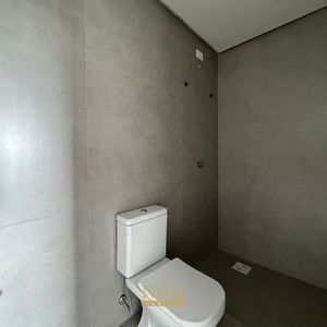 Apartamento com 102m², 3 dormitórios, 1 suíte, 2 vagas no Maui Residencial em Torres para Comprar