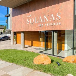 Apartamento com 60m², 1 dormitório, 1 vaga no Las Solanas em Torres para Comprar