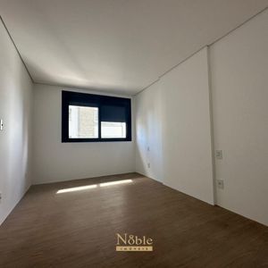 Apartamento com 110m², 3 dormitórios, 1 suíte, 2 vagas no LONDON em Torres para Comprar