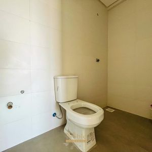 Apartamento com 89m², 2 dormitórios, 1 suíte, 2 vagas no Vista Mare em Torres para Comprar
