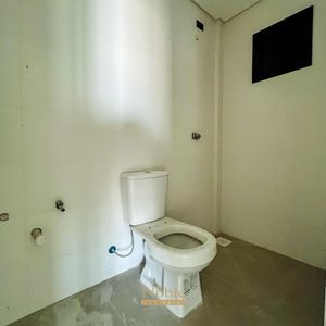 Apartamento com 89m², 2 dormitórios, 1 suíte, 2 vagas no Vista Mare em Torres para Comprar