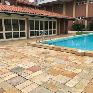 Apartamento com 152m², 3 dormitórios, 2 suítes, 1 vaga no Pousada do Sol em Torres para Comprar