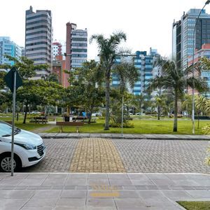 Apartamento com 155m², 3 dormitórios, 1 suíte, 1 vaga no Edificio Villa Itaparica em Torres para Comprar