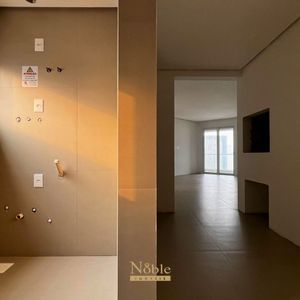 Apartamento com 93m², 2 dormitórios, 2 suítes, 2 vagas no Bella Vita em Torres para Comprar