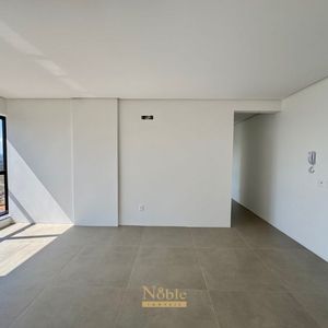 Apartamento com 78m², 2 dormitórios, 2 suítes, 1 vaga no Rosa dos Ventos em Torres para Comprar