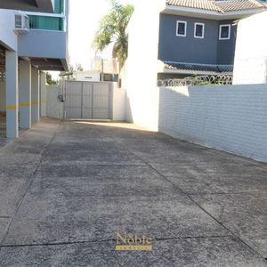 Apartamento com 53m², 2 dormitórios, 1 vaga no Condomínio Justo em Torres para Comprar