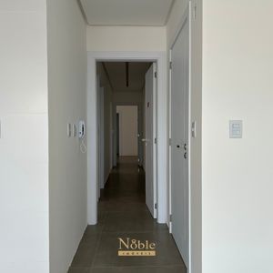 Apartamento com 112m², 3 dormitórios, 3 suítes, 2 vagas no La Vistara em Torres para Comprar