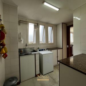 Apartamento com 155m², 3 dormitórios, 1 suíte, 1 vaga no Edificio Villa Itaparica em Torres para Comprar