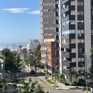 Apartamento com 95m², 3 dormitórios, 1 suíte, 1 vaga no Yokohama em Torres para Comprar