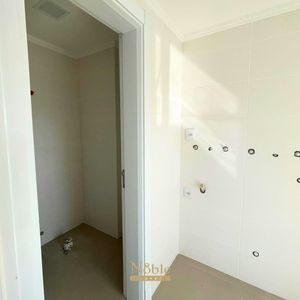 Apartamento com 212m², 4 dormitórios, 4 suítes, 3 vagas no Golden Tower em Torres para Comprar