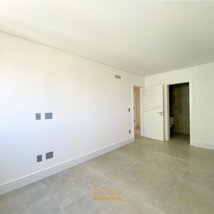 Apartamento com 135m², 3 dormitórios, 3 suítes, 2 vagas no Dall'acqua em Torres para Comprar