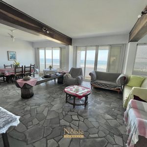 Apartamento com 236m², 4 dormitórios, 1 suíte, 1 vaga no Panorama em Torres para Comprar