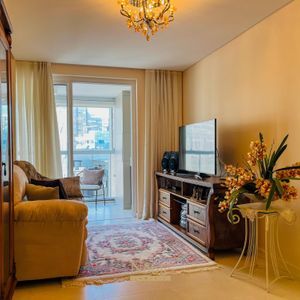 Apartamento com 84m², 2 dormitórios, 1 suíte, 2 vagas no Dom Raphael em Torres para Comprar