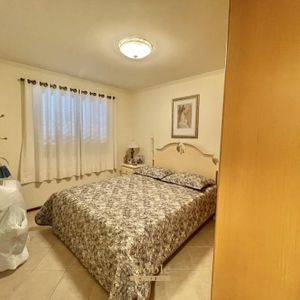 Apartamento com 98m², 3 dormitórios, 1 suíte, 1 vaga no Mar de Flores em Torres para Comprar