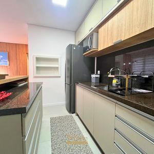 Apartamento com 84m², 2 dormitórios, 1 suíte, 1 vaga no Vesta em Torres para Comprar