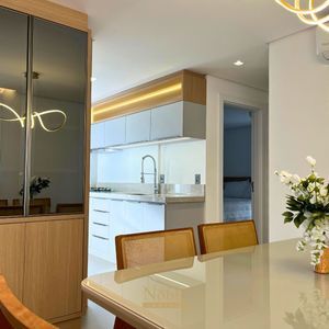 Apartamento com 77m², 2 dormitórios, 2 suítes, 1 vaga no Praça Quatro em Torres para Comprar