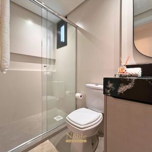 Apartamento com 71m², 2 dormitórios, 1 suíte, 2 vagas no Residencial DI Capri em Torres para Comprar