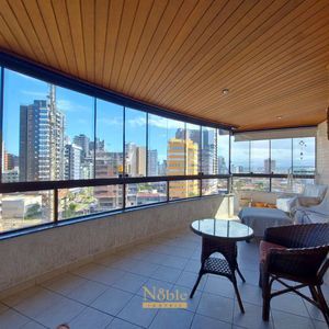 Apartamento com 131m², 3 dormitórios, 1 suíte, 2 vagas no Torre do Sol em Torres para Comprar