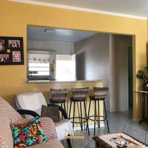 Casa com 180m², 5 dormitórios, 1 suíte, 2 vagas no bairro Praia da Cal em Torres para Comprar