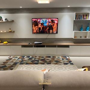 Apartamento com 212m², 4 dormitórios, 4 suítes, 2 vagas no Golden Tower em Torres para Comprar