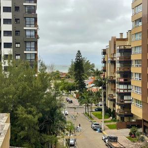 Apartamento com 139m², 3 dormitórios, 3 suítes, 2 vagas no Di milano em Torres para Comprar