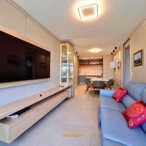 Apartamento com 76m², 2 dormitórios, 1 suíte, 2 vagas no Vesta em Torres para Comprar