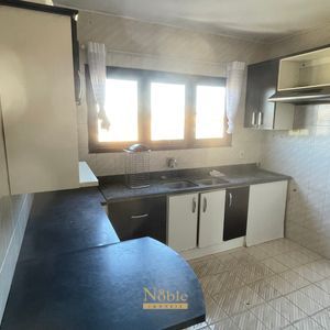 Apartamento com 140m², 3 dormitórios, 1 suíte, 1 vaga no Edificio Clezar em Torres para Comprar