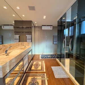 Apartamento com 296m², 4 dormitórios, 4 suítes, 3 vagas no Infinity Ocean em Torres para Comprar