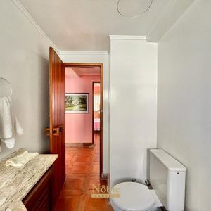 Apartamento com 185m², 4 dormitórios, 1 suíte, 2 vagas no Villa Tuchauah em Torres para Comprar
