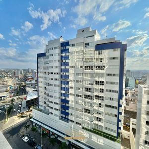 Apartamento com 50m², 1 dormitório, 1 suíte, 1 vaga no Vesta em Torres para Comprar