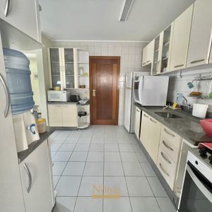 Apartamento com 130m², 3 dormitórios, 1 suíte, 1 vaga no Nouvelle Tour em Torres para Comprar