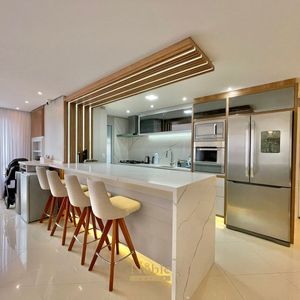 Apartamento com 120m², 3 dormitórios, 1 suíte, 2 vagas no Michelângelo em Torres para Comprar