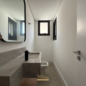 Apartamento com 98m², 2 dormitórios, 2 suítes, 2 vagas no Praça Quatro em Torres para Comprar