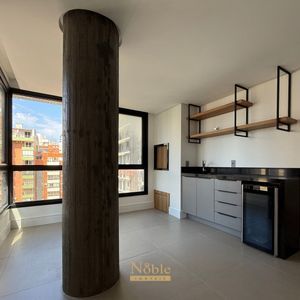 Apartamento com 98m², 2 dormitórios, 2 suítes, 2 vagas no Praça Quatro em Torres para Comprar