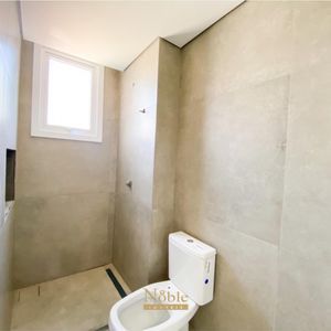 Apartamento com 135m², 3 dormitórios, 3 suítes, 2 vagas no Dall'acqua em Torres para Comprar