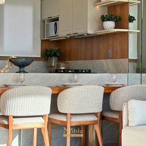 Apartamento com 91m², 2 dormitórios, 2 suítes, 2 vagas no Toronto em Torres para Comprar