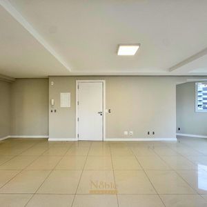 Apartamento com 79m², 2 dormitórios, 1 suíte, 1 vaga no Murano em Torres para Comprar