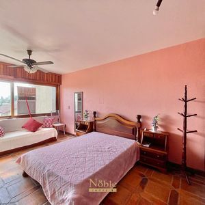 Apartamento com 185m², 4 dormitórios, 1 suíte, 2 vagas no Villa Tuchauah em Torres para Comprar