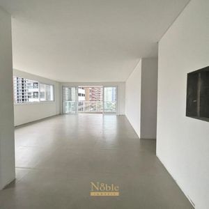 Apartamento com 139m², 3 dormitórios, 3 suítes, 2 vagas no Di milano em Torres para Comprar